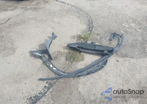 2023 Hyundai Elantra Sel z USA, uszkodzony, nr VIN 5NPLM4AG1PH101663